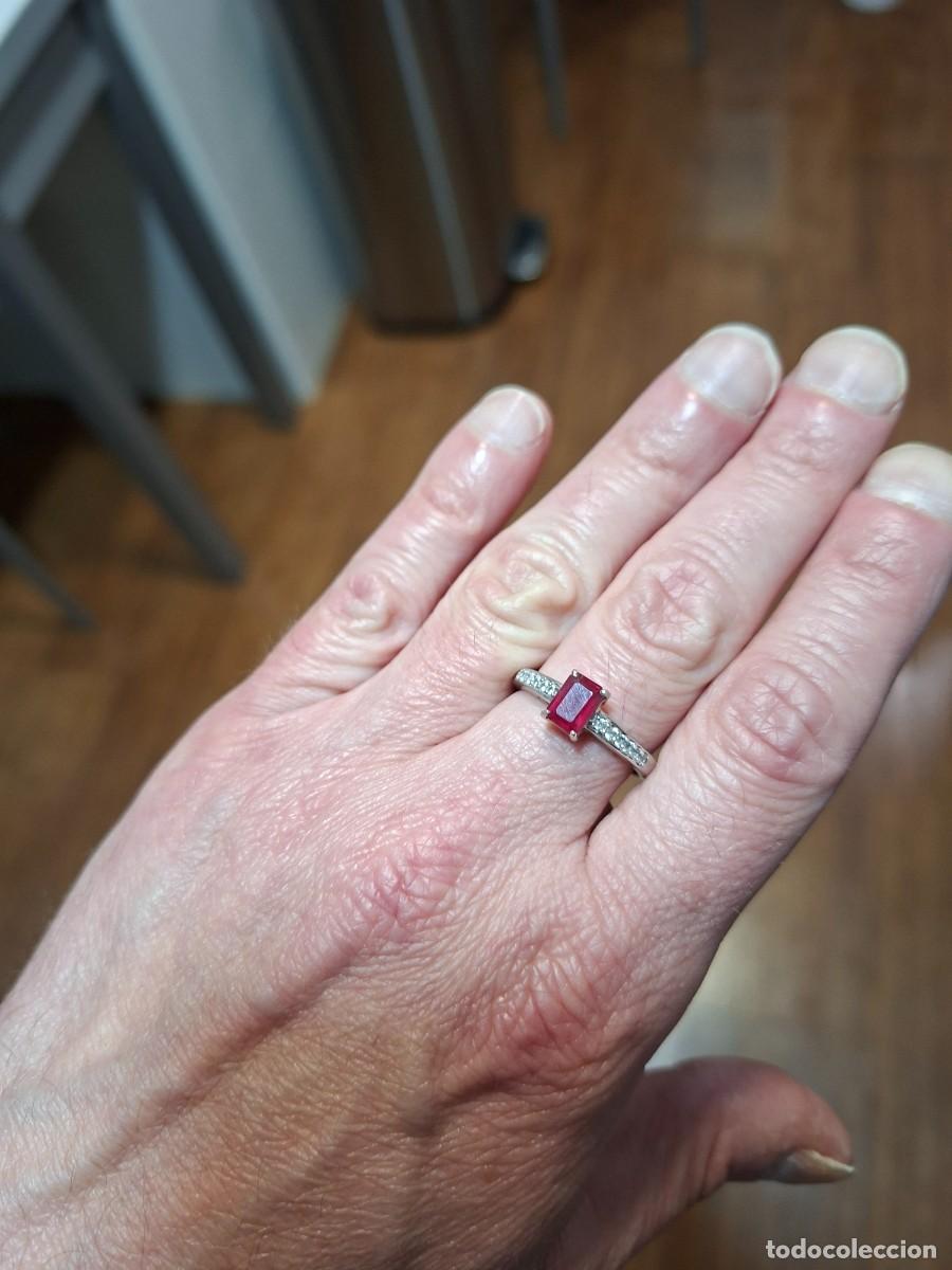 Joyeria: Anillo con rubi de Madagascar