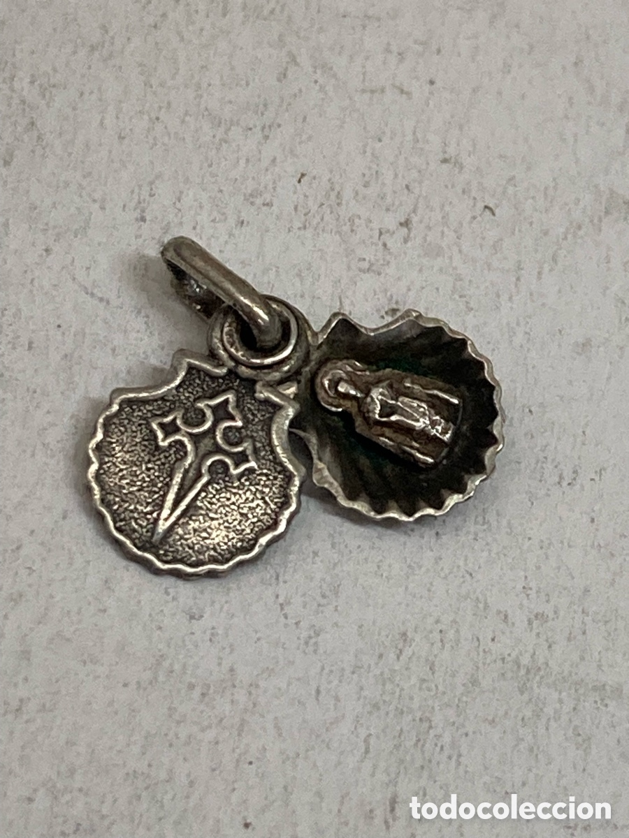 Joyeria: Colgante de plata religiosa P474