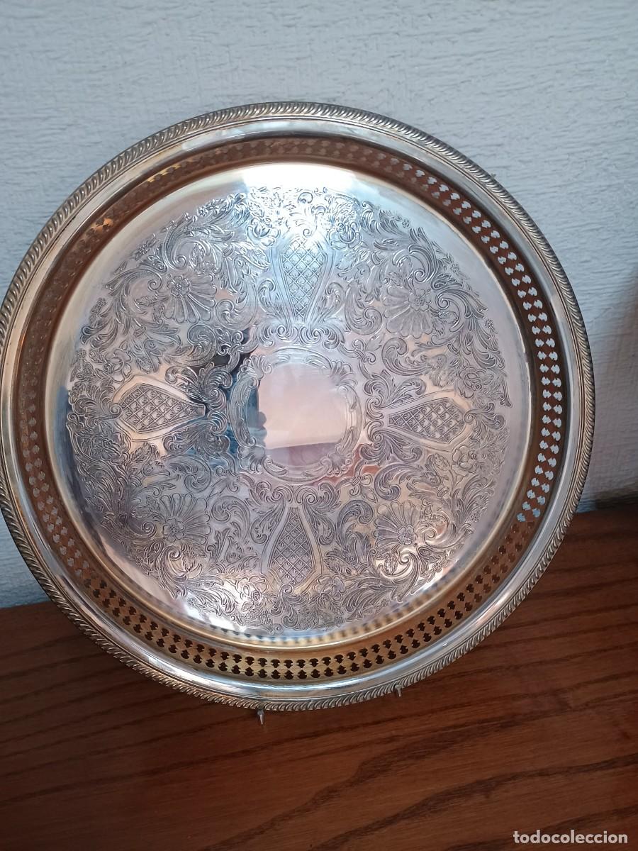 Joyeria: Bandeja de metal Scandia con ba&ntilde;o de plata
