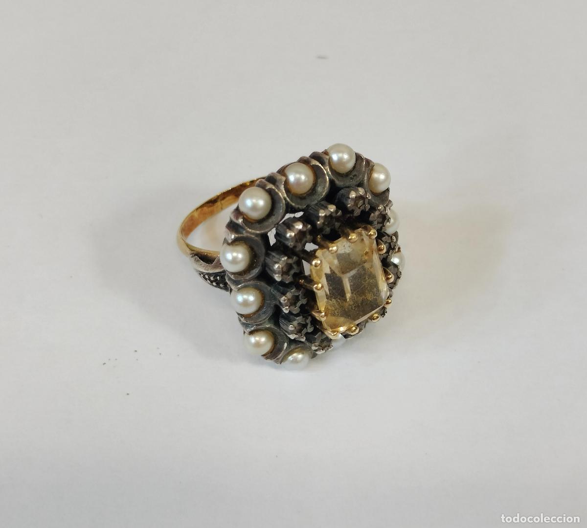 Joyeria: ANTIGUA SORTIJA ISABELINA. ORO Y ENGARZADO EN PLATA. ESPA&Ntilde;A. SIGLO XIX.