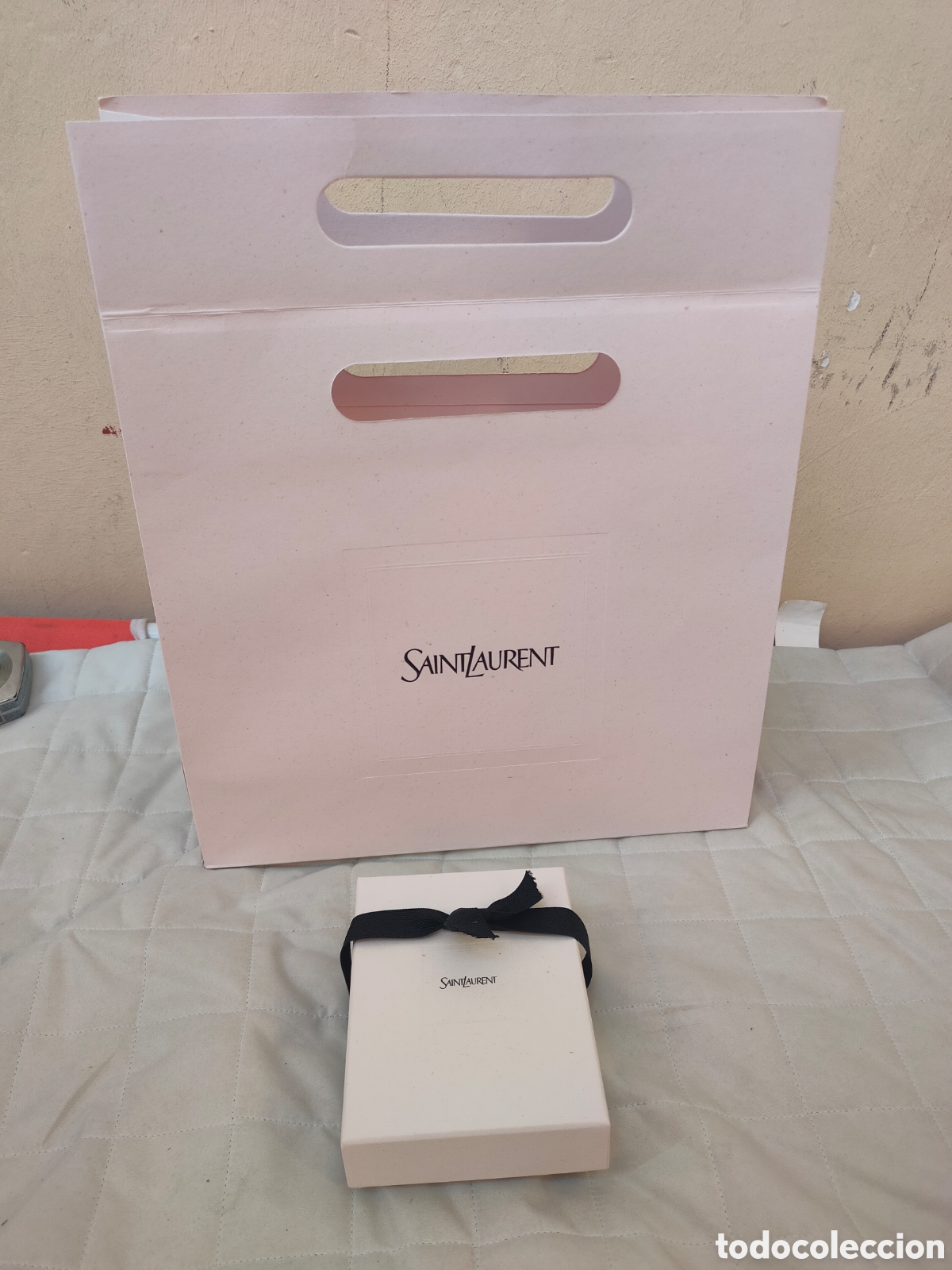 Joyeria: Cajita y bolsa Saint Laurent