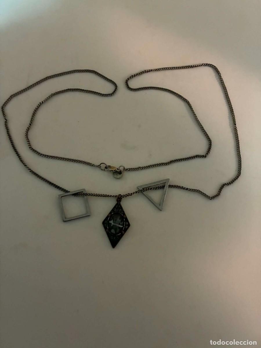 Joyeria: Collar moderno ..........,