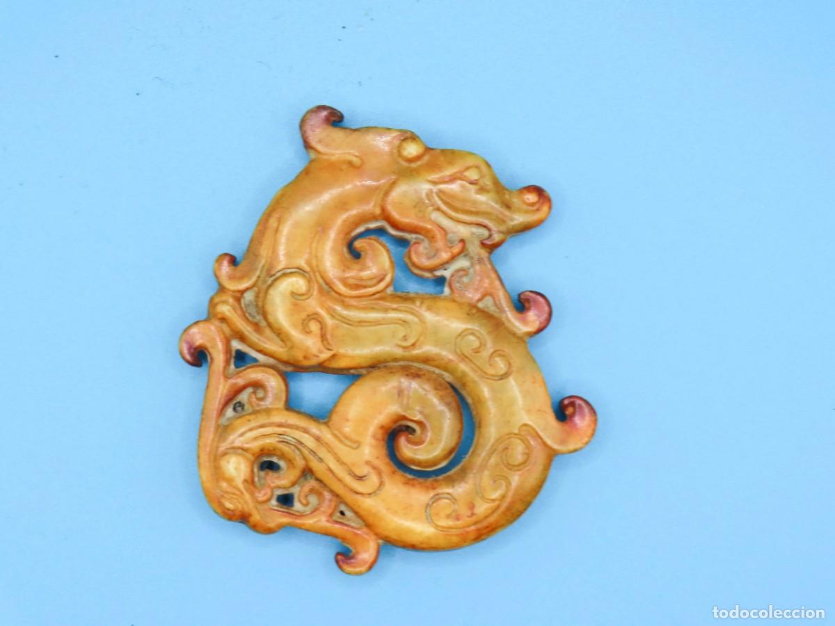 Joyeria: AMULETO CHINO JADE DRAG&Oacute;N OCRE VERDE