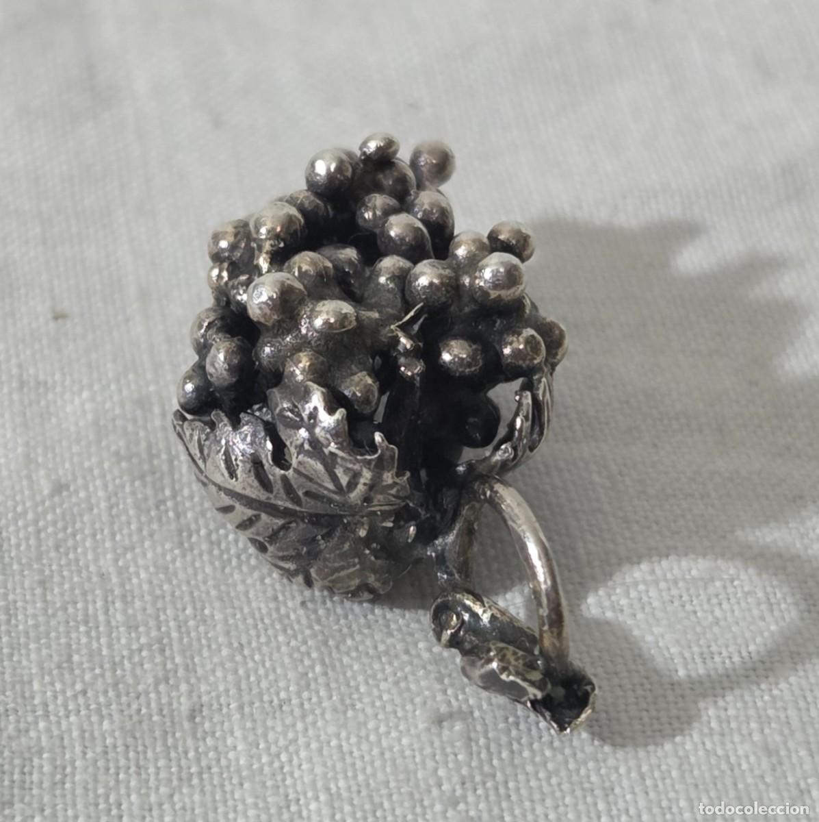 Joyeria: Colgante en forma de racimo de uvas en plata 925 - Foto 6