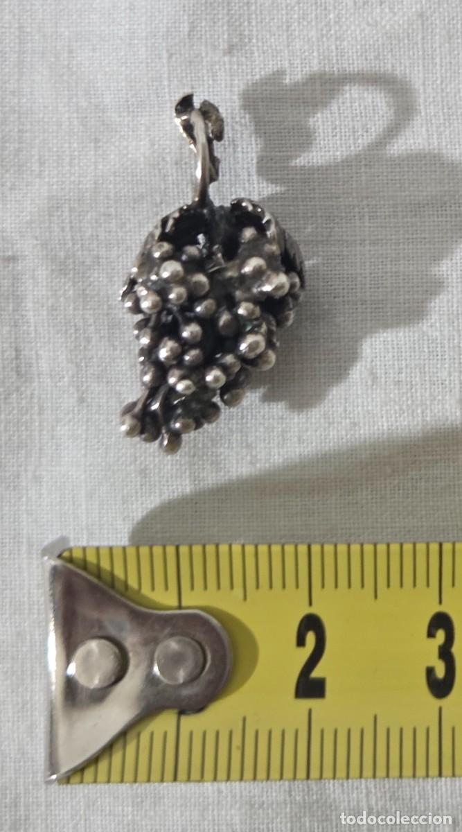 Joyeria: Colgante en forma de racimo de uvas en plata 925 - Foto 8