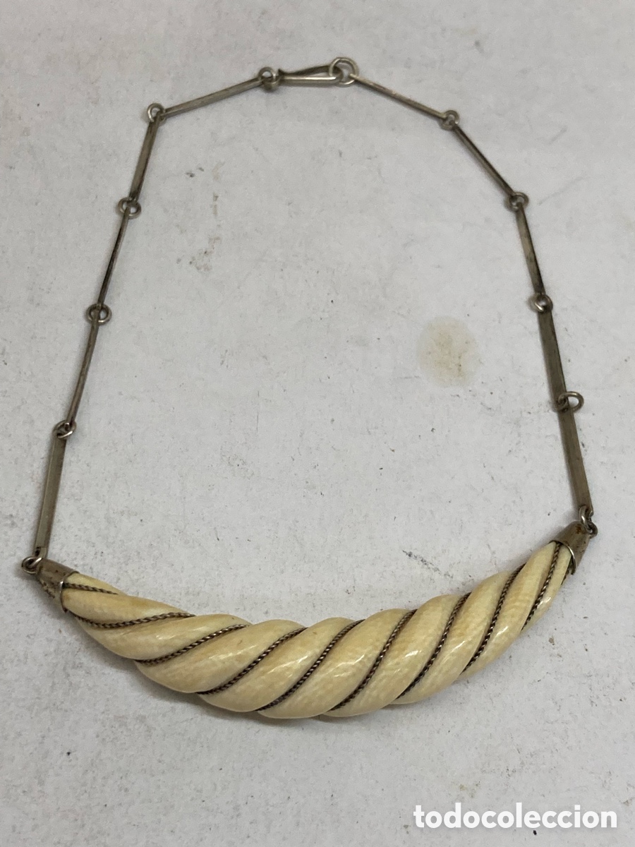 Joyeria: Collar de plata y hueso C460