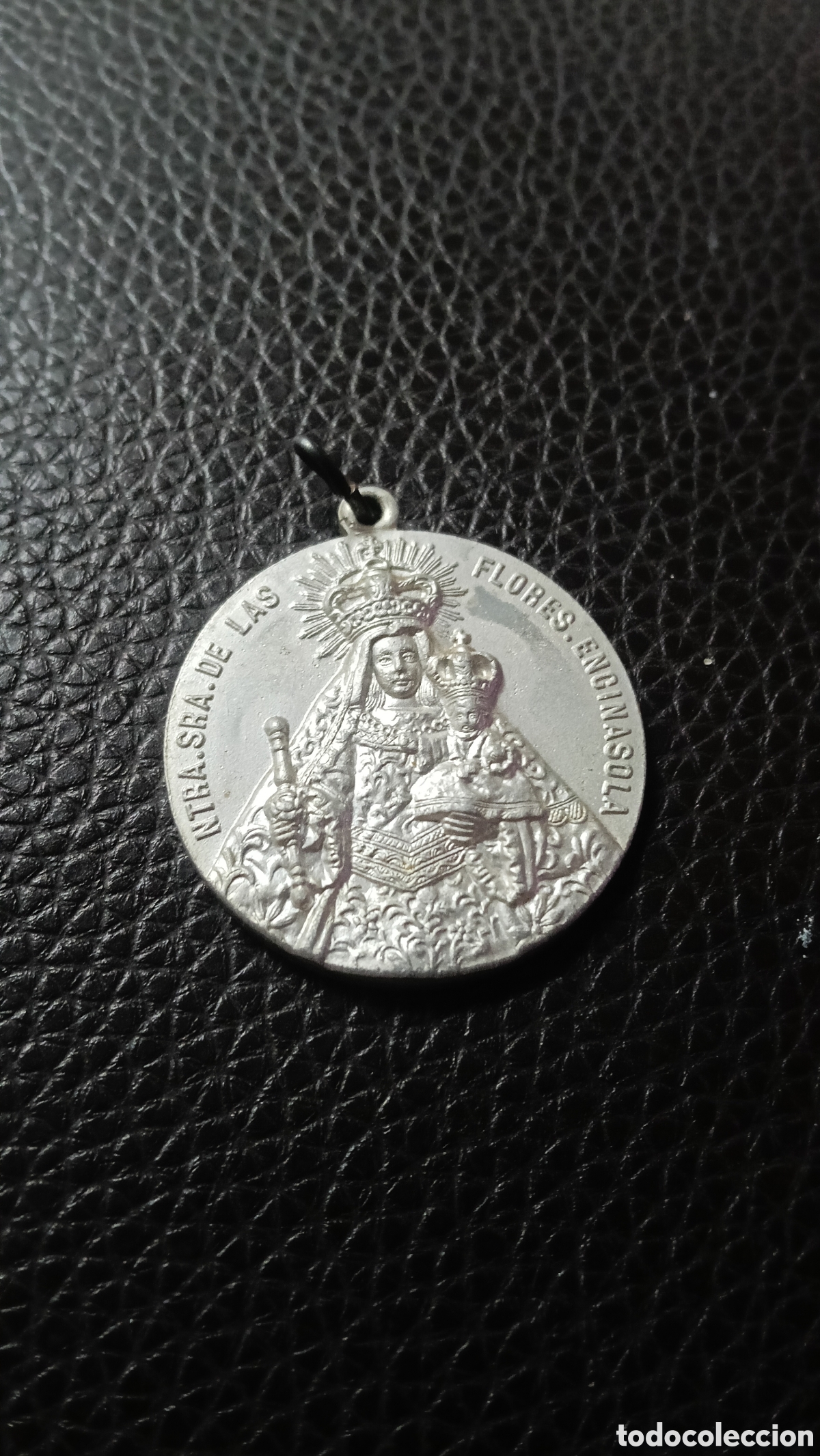 Joyeria: Medall&oacute;n Virgen Ntra Sra de las flores Encinasola