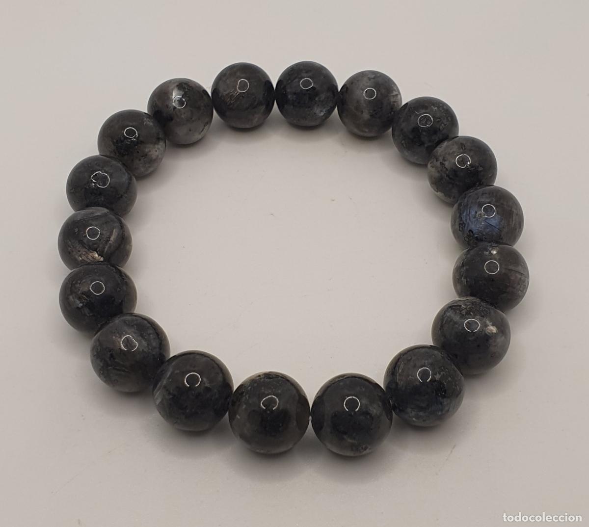 Joyeria: Excelente pulsera de bolas pulidas de espectrolita negra natural de Madagascar, protector de energ&iacute;a