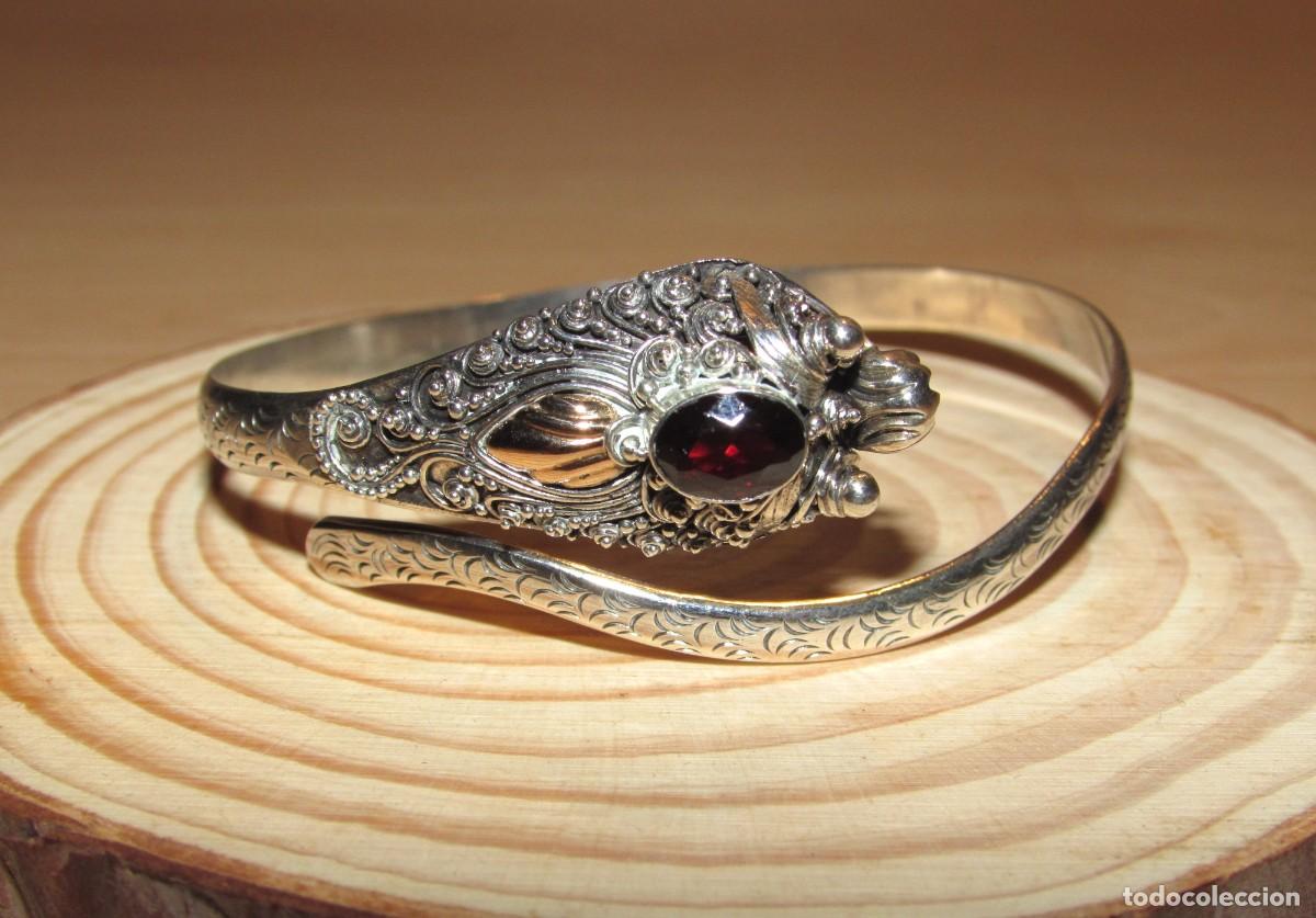 Joyeria: Brazalete pulsera Bali belinesa plata sello 925 artesanal drag&oacute;n Naga Basuki piedra roja Indonesia