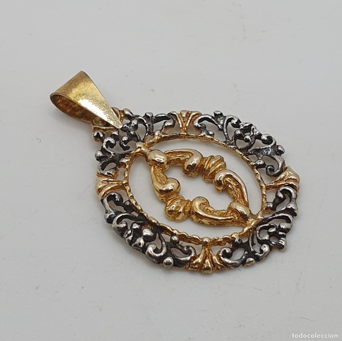 Joalharia: Bello colgante antiguo de estilo Victoriano en plata de ley 925 chapado en oro de 18k con la letra O