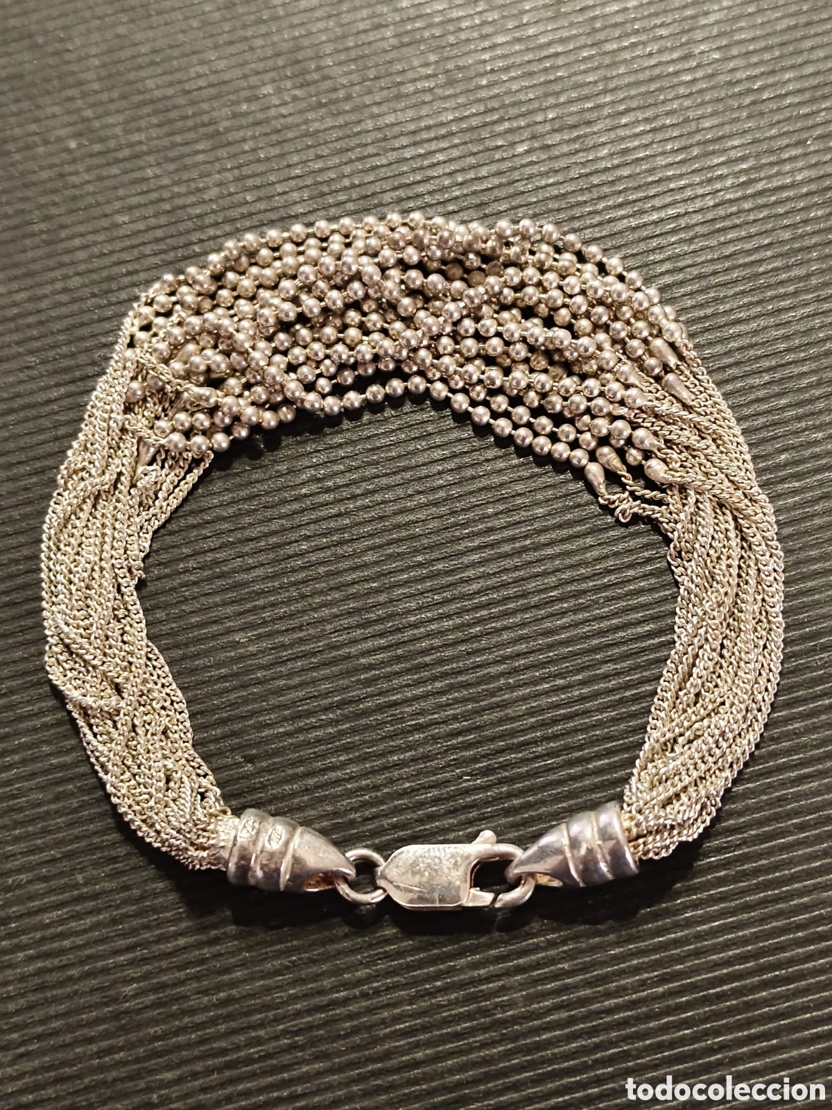 Joyeria: Elegante pulsera de plata