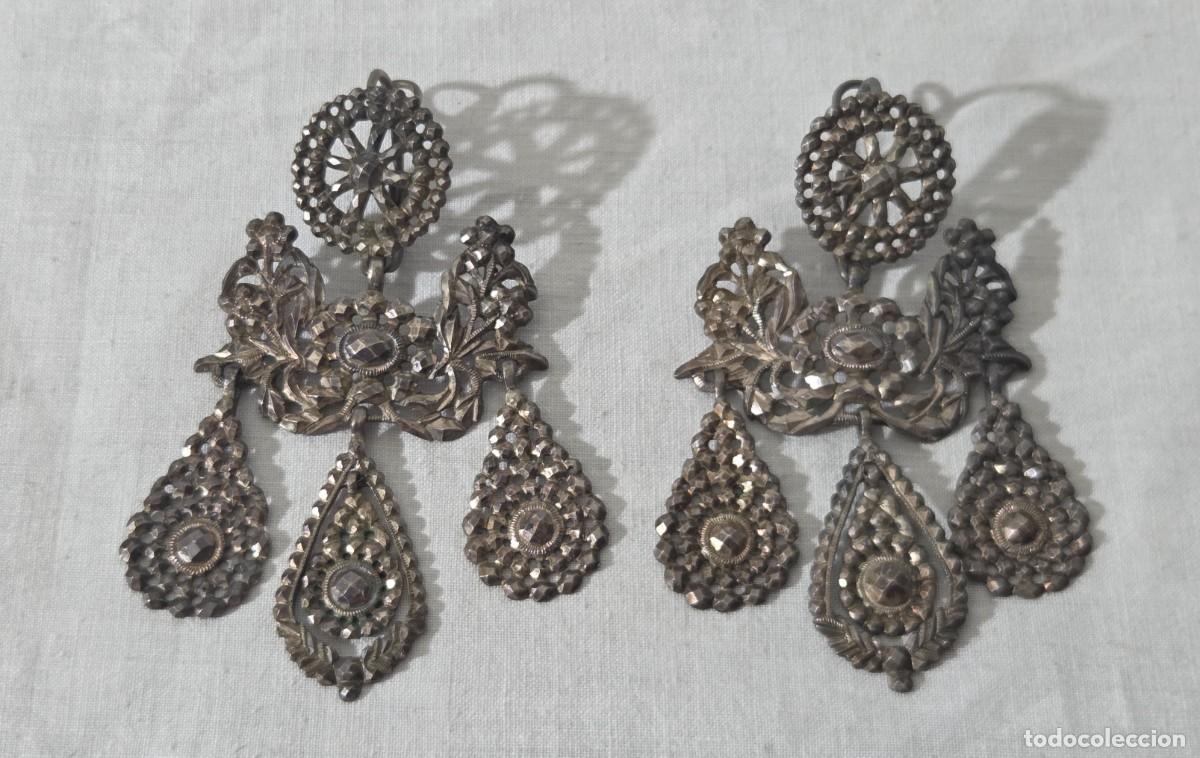 Joyeria: Antiguos pendientes de plata maciza, finales siglo XlX