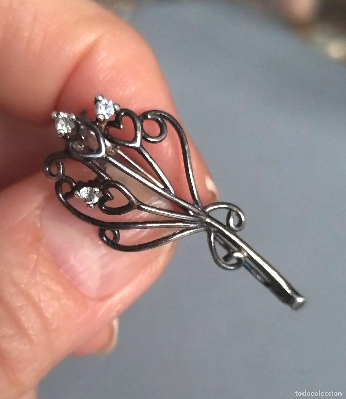 Joyeria: Antiguo broche de plata con circonitas. - Foto 1