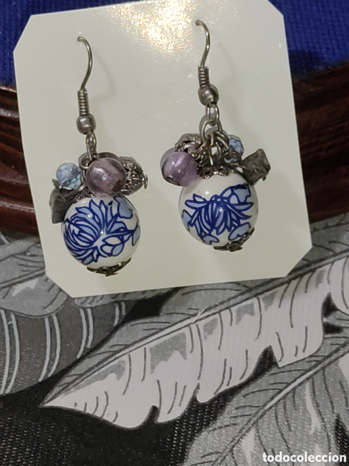 Joyeria: Pendientes de cer&aacute;mica o porcelana pintados a mano.Vintage.