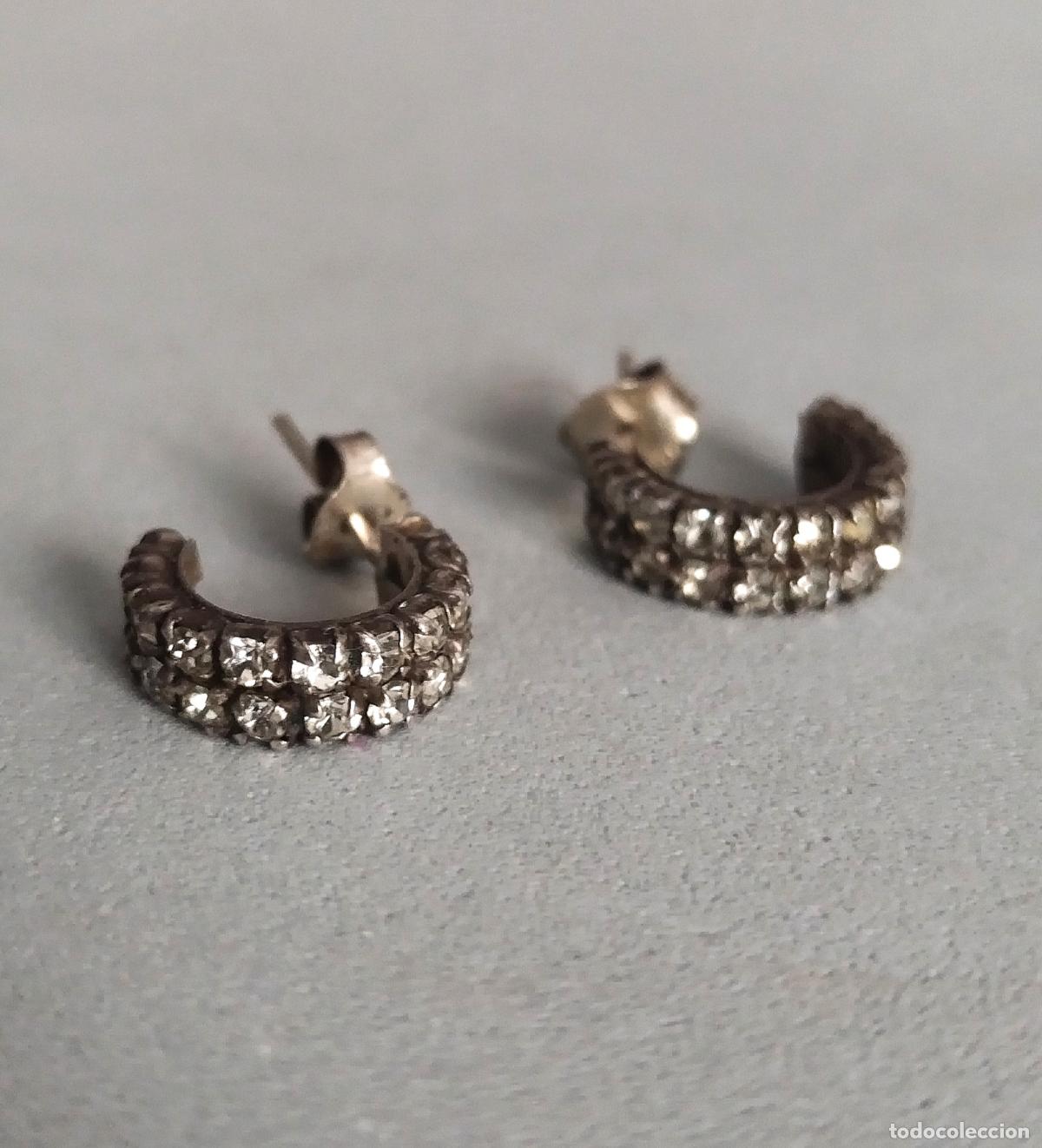Schmuck: Pendientes de plata con brillantitos.