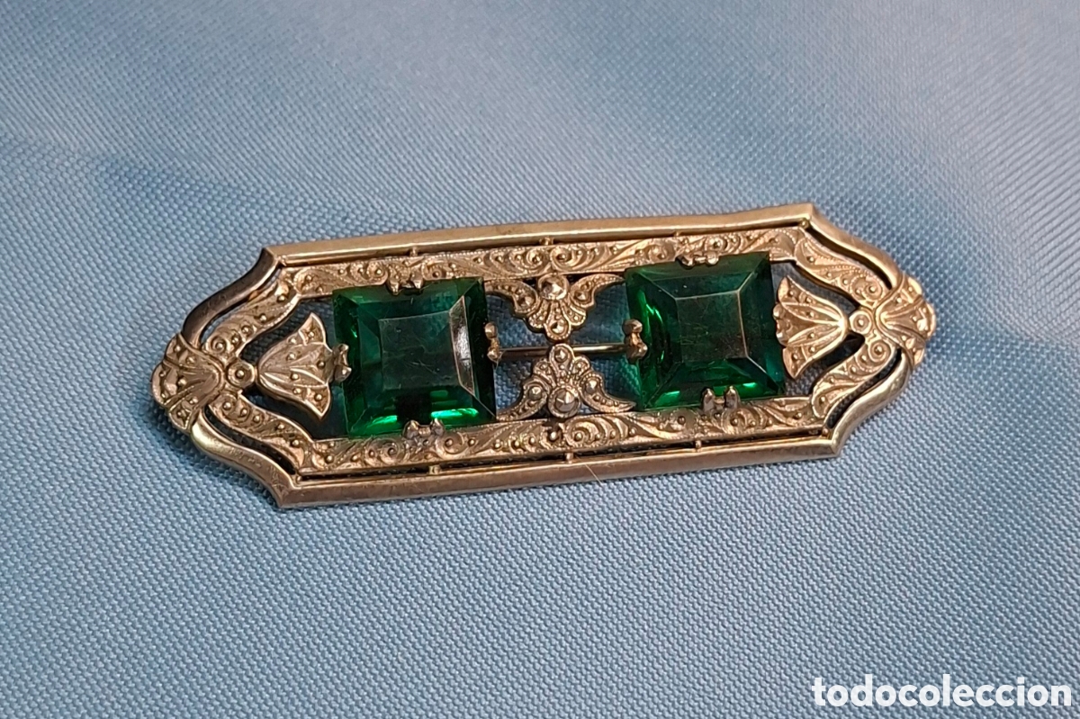 Joyeria: Broche antiguo bicolor con cristales verdes
