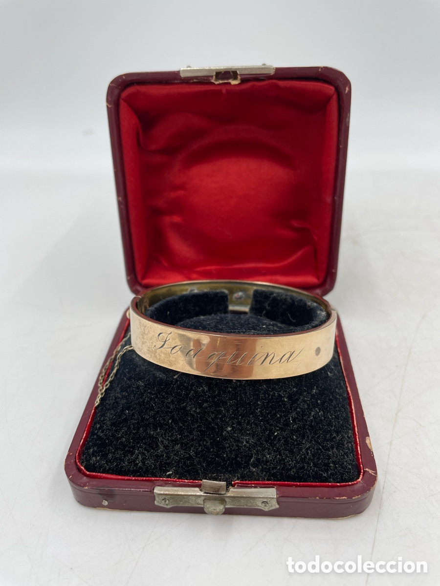 Joyeria: Antiguo brazalete o pulsera de mujer en metal plateado y dorado y marcada Joaquina