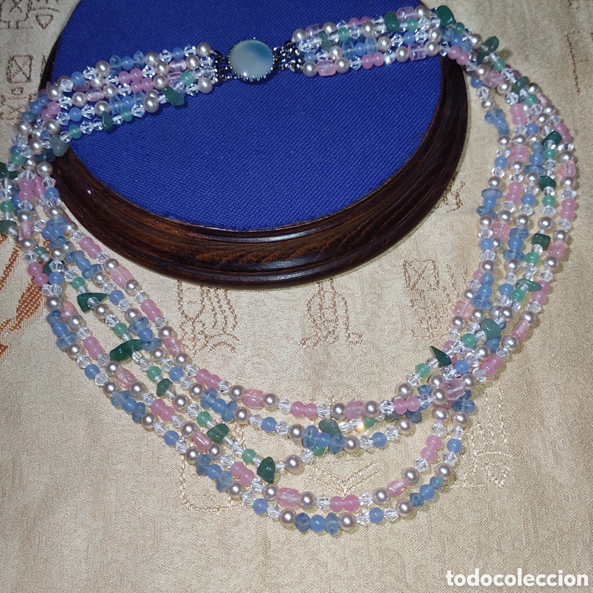 Joyeria: Bonito collar 5 hilos de cuarzo rosa,jade,aguamarina,cristal de roca y perlas majorica.