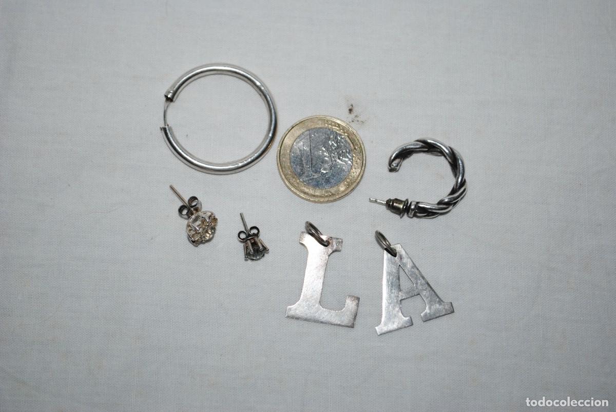 Joyeria: LOTE DE PENDIENTES Y OTROS DE PLATA , O PLATEADOS .