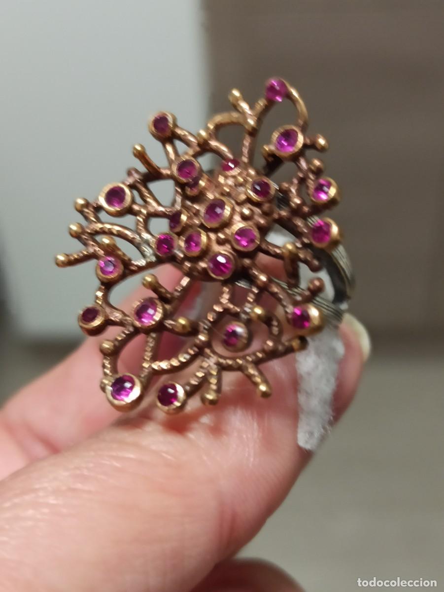 Joyeria: Anillo rubies plata y bronce