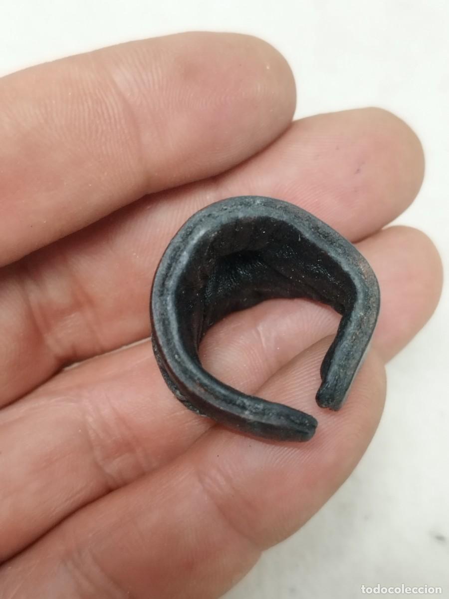 Joyeria: Antiguo anillo de cuero a identificar. - Foto 5