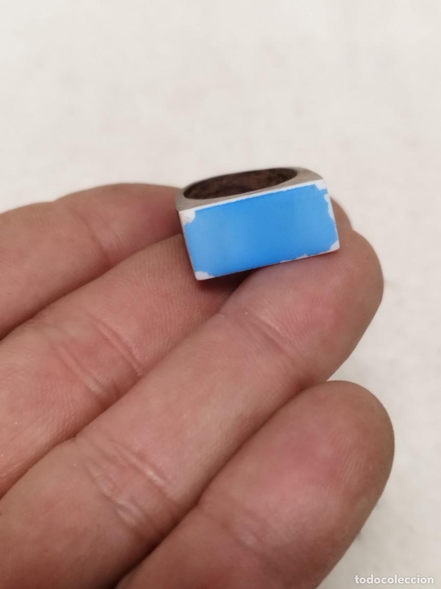 Joyeria: Antiguo anillo tipo sello, de madera.