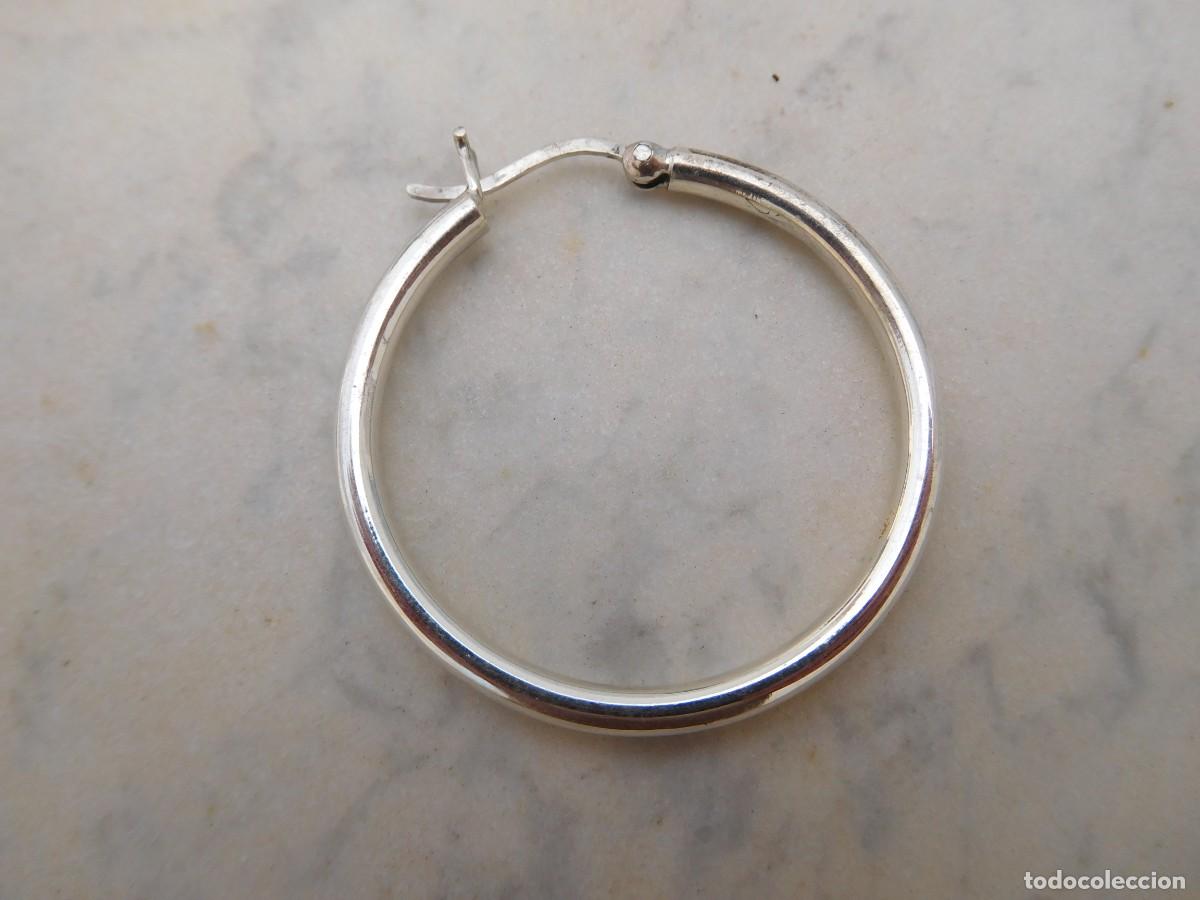 Joyeria: Pendiente aro de plata (Solo hay uno) - Foto 2