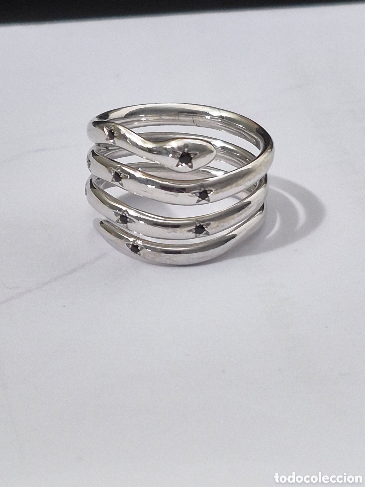 Joyeria: EXCLUSIVO ANILLO DE PLATA Y ESPINELAS NEGRAS. REF S4 C JOY ACTUAL ANILLOS 180226