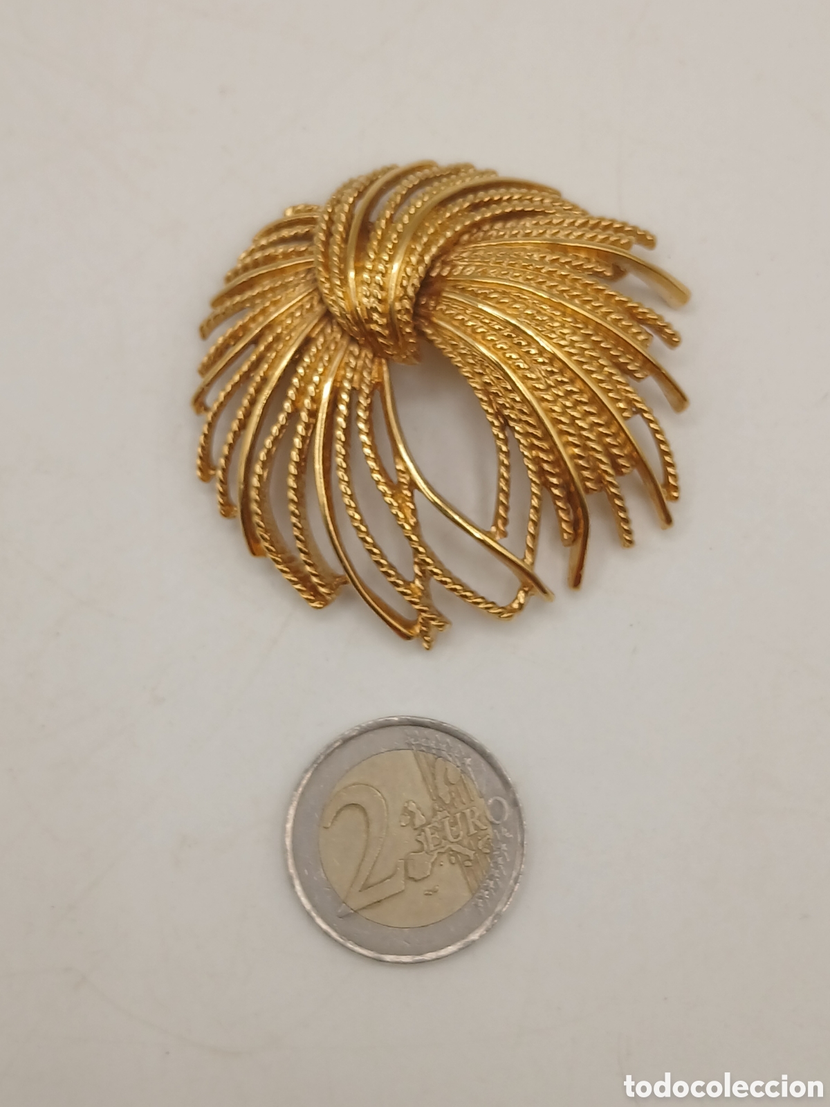 Joyeria: Monet. Broche metal chapado oro - Foto 3