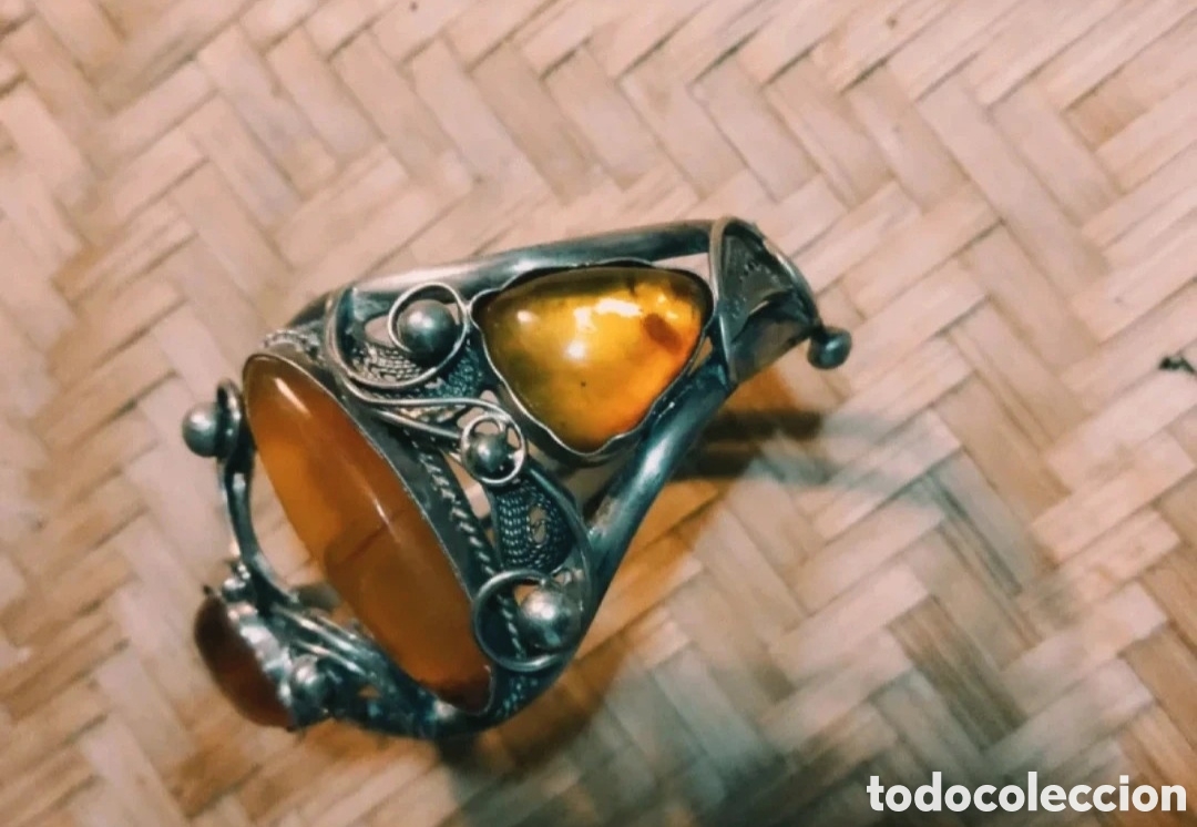 Joyeria: Antigua pulsera, brazalete de &Aacute;mbar