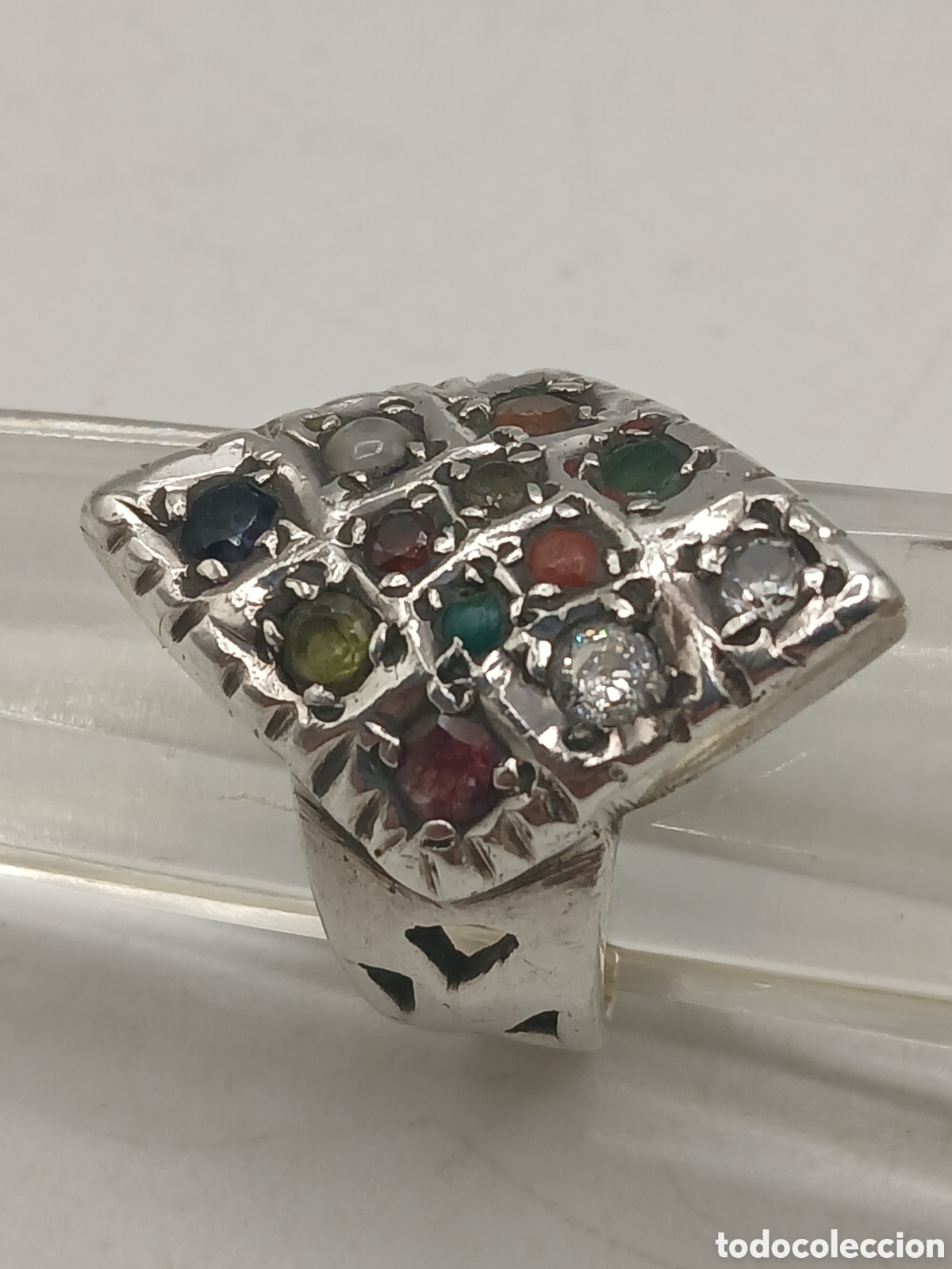 Joyeria: Anillo plata 925mls y piedras preciosas
