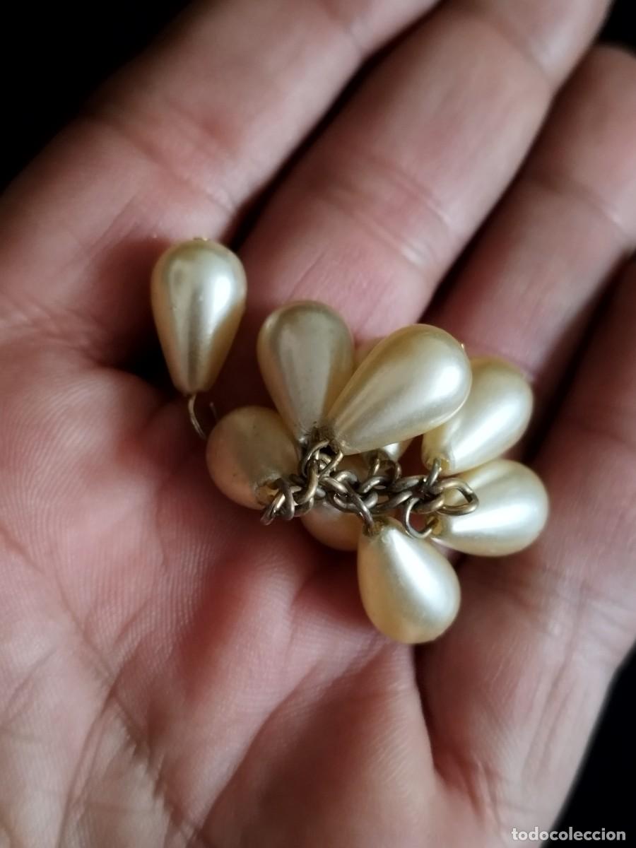 Joyeria: Antiguo racimo de uvas tipo perlas.