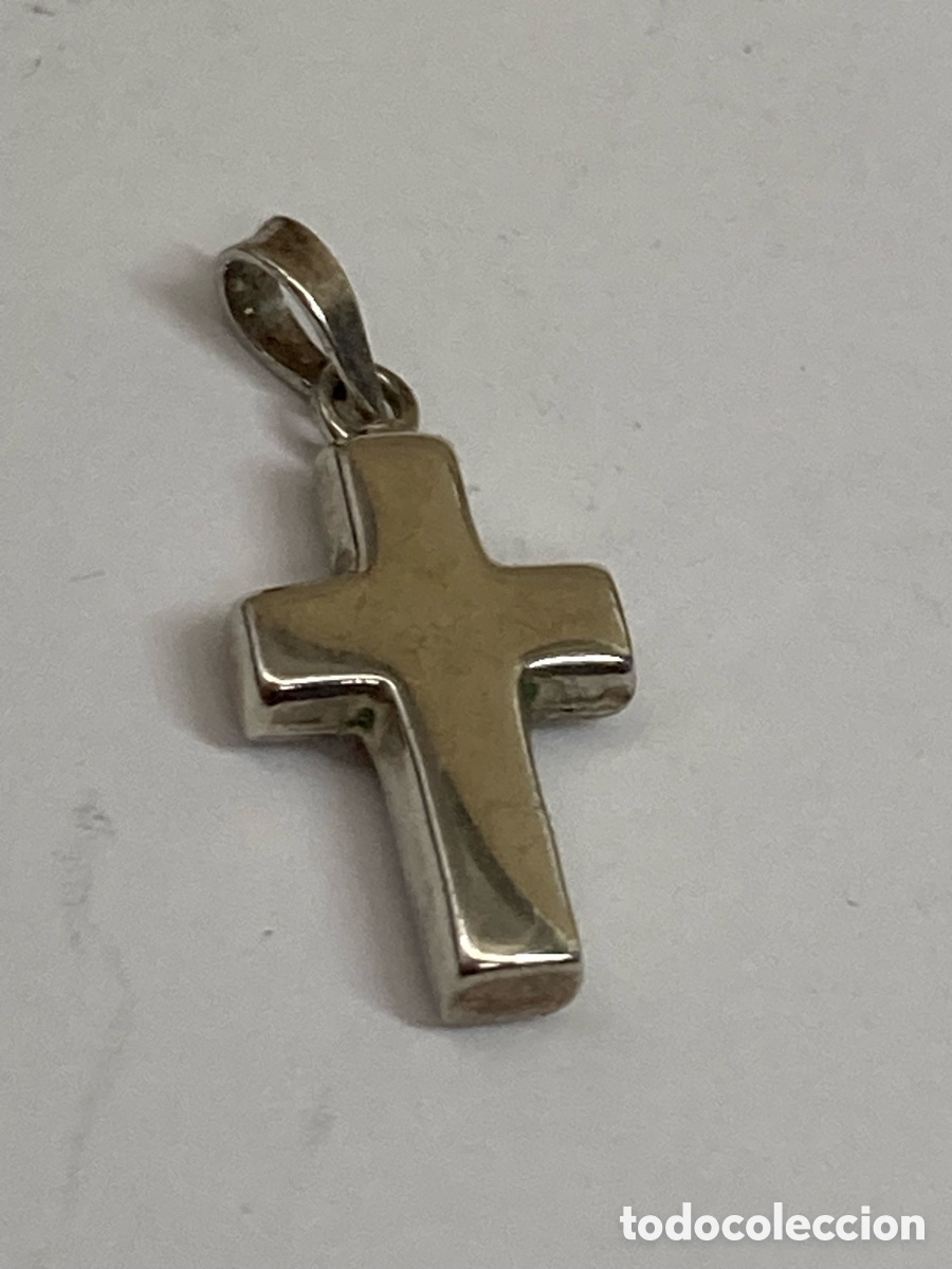 Joyeria: Cruz de plata religiosa C608