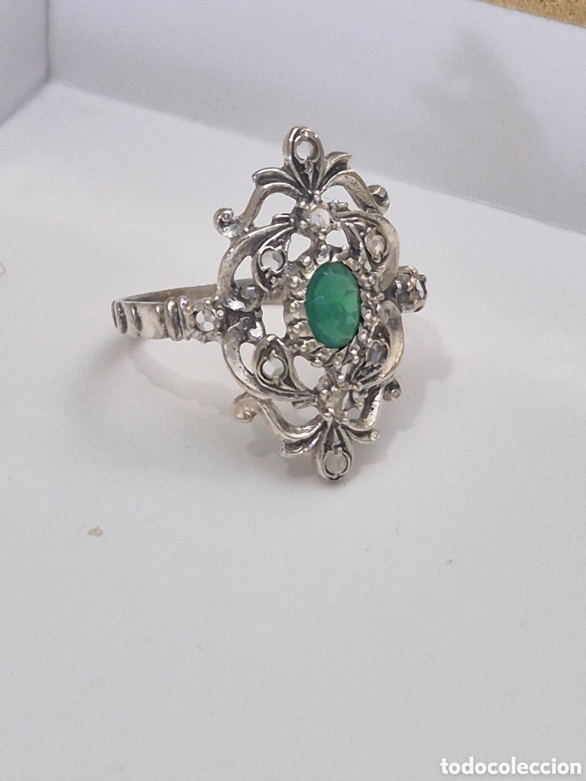Joyeria: ESPECTACULAR ANILLO DE PLATA DE LEY CON ESMERALDA. REF S1 C VINTAGE BIS 110625