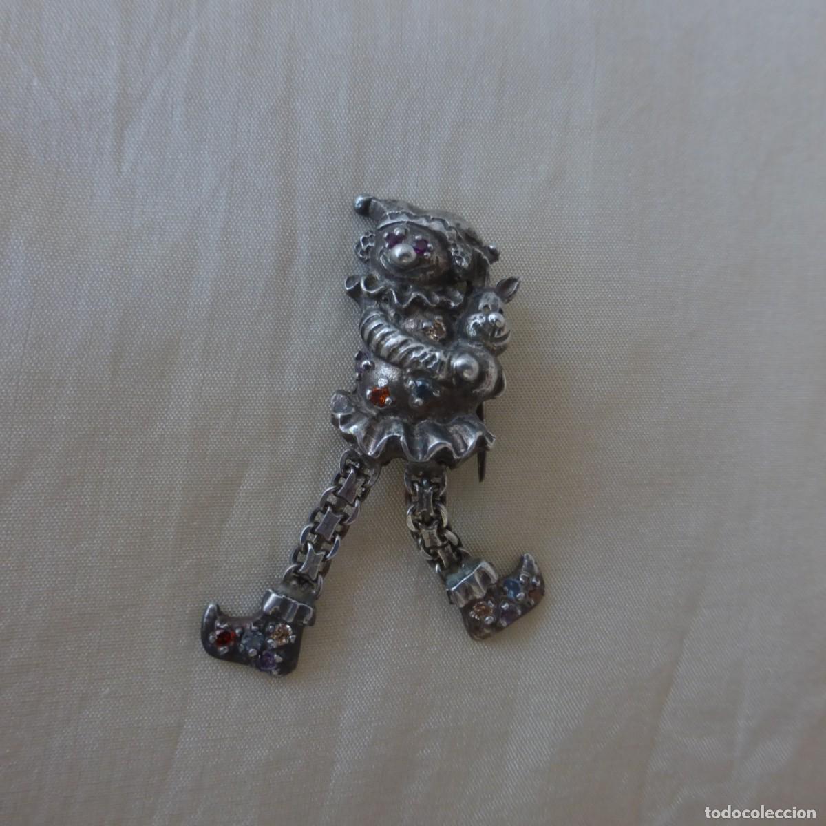 Joyeria: VINTAGE PEQUE&Ntilde;O CURIOSO BROCHE DE PAYASO SINIESTRO CON CONEJO PLATA S. XX SILVER CLOWN BROOCH