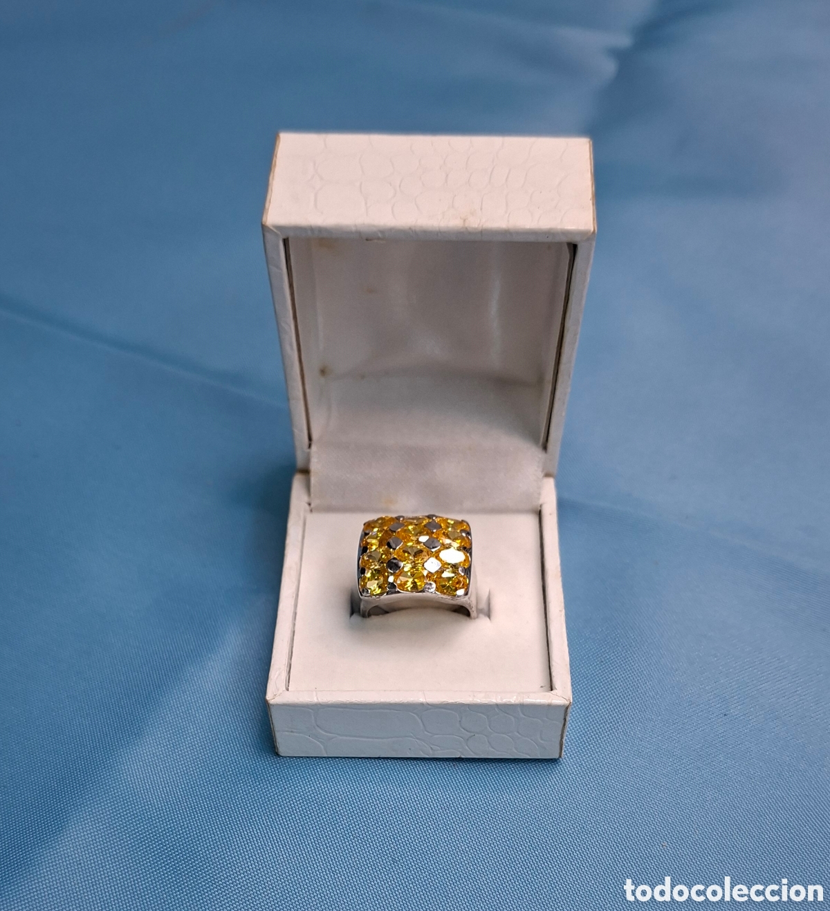 Joyeria: Anillo de plata 925 con cristal roca