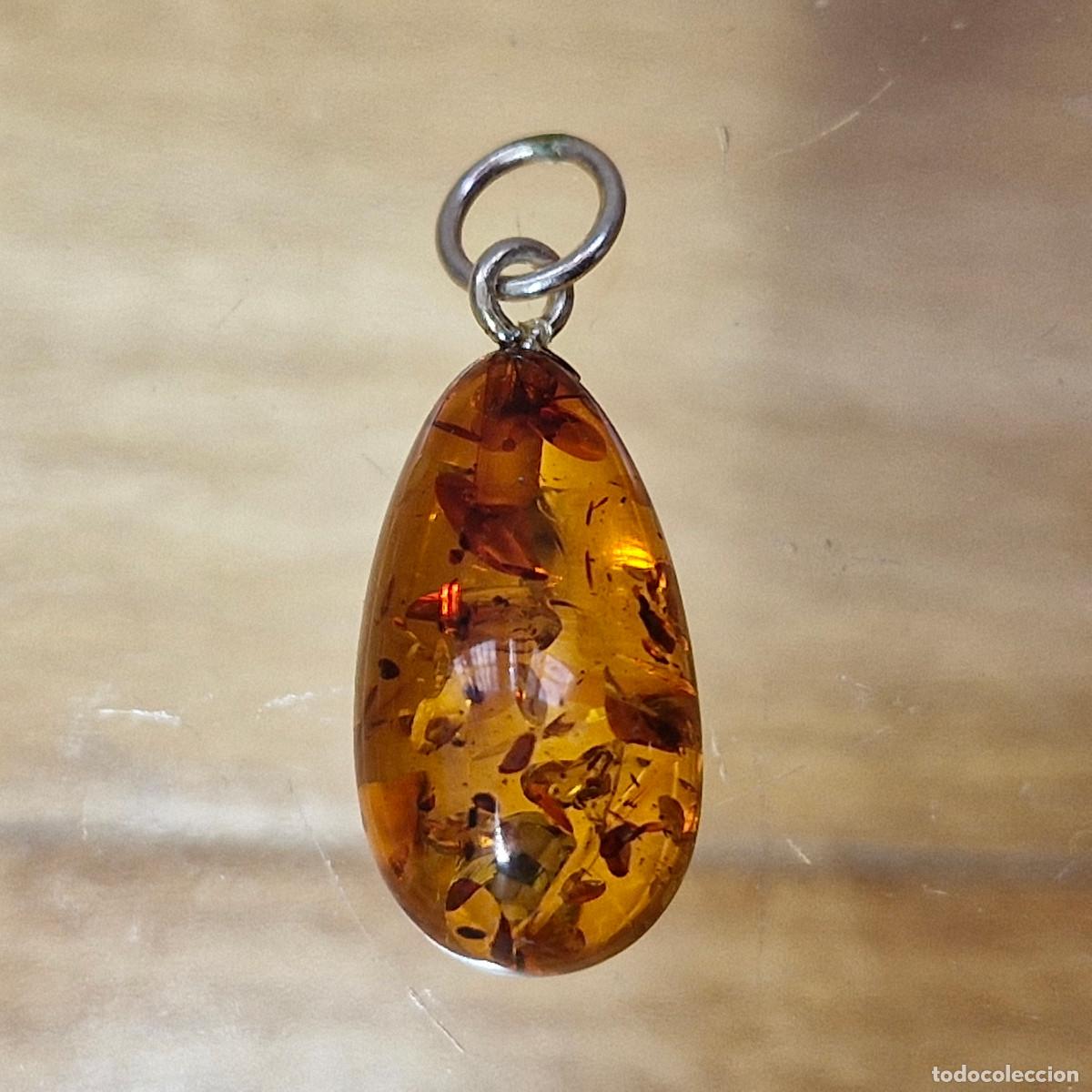Joyeria: Colgante de Ambar Baltico con Inclusiones