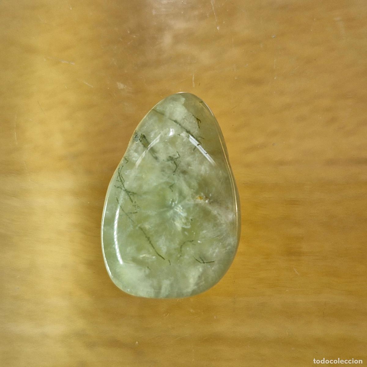 Joyeria: Colgante de Prehnita Natural con inclusiones de epidota verde oscuro Calidad AAA+