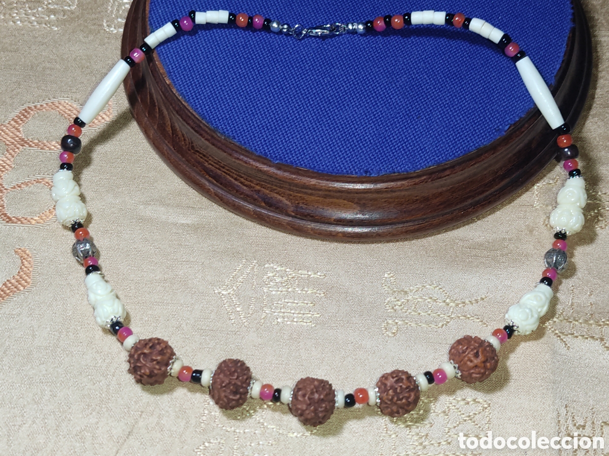 Joyeria: Collar de hueso y Mala Rudraksha.Vintage.