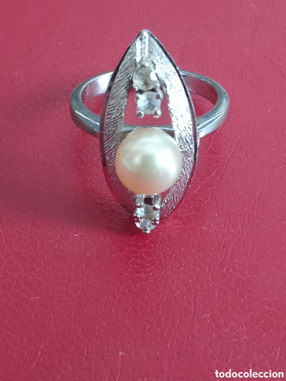 Joyeria: Precioso anillo en plata con perla central JMJ - Foto 1