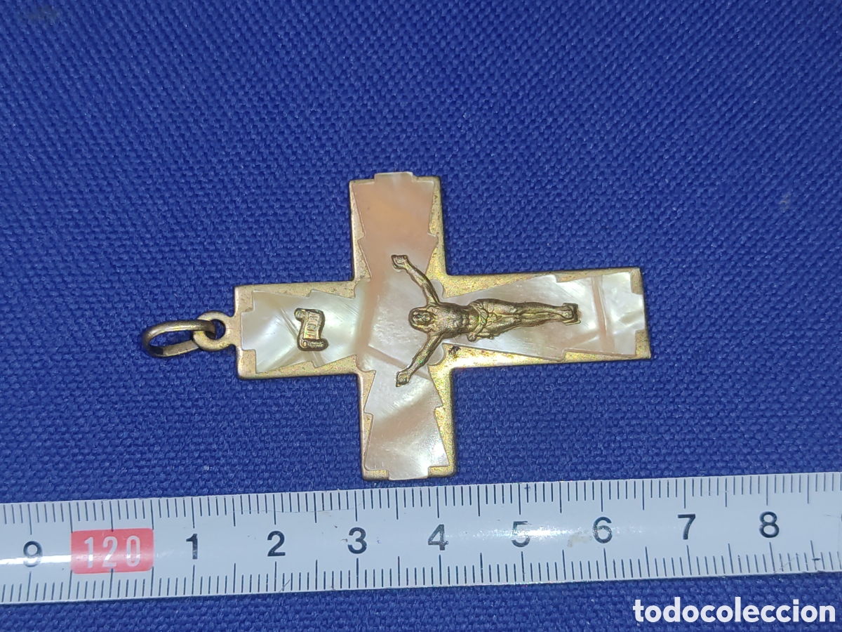 Joyeria: Antigua Cruz de comuni&oacute;n nacarada - Foto 4