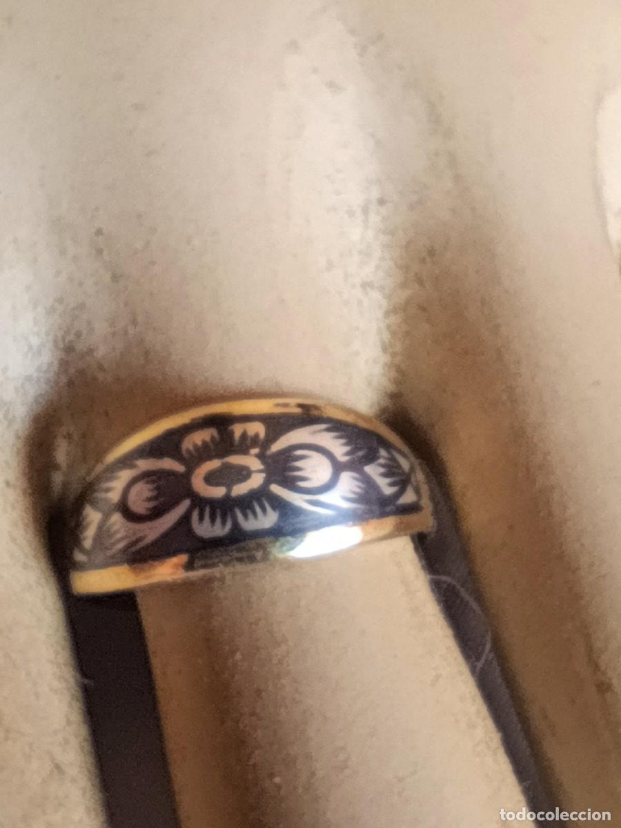 Joyeria: Anillo ruso de plata de 1 Ley chapada en oro con niel 'Severnaya Chern' 1999