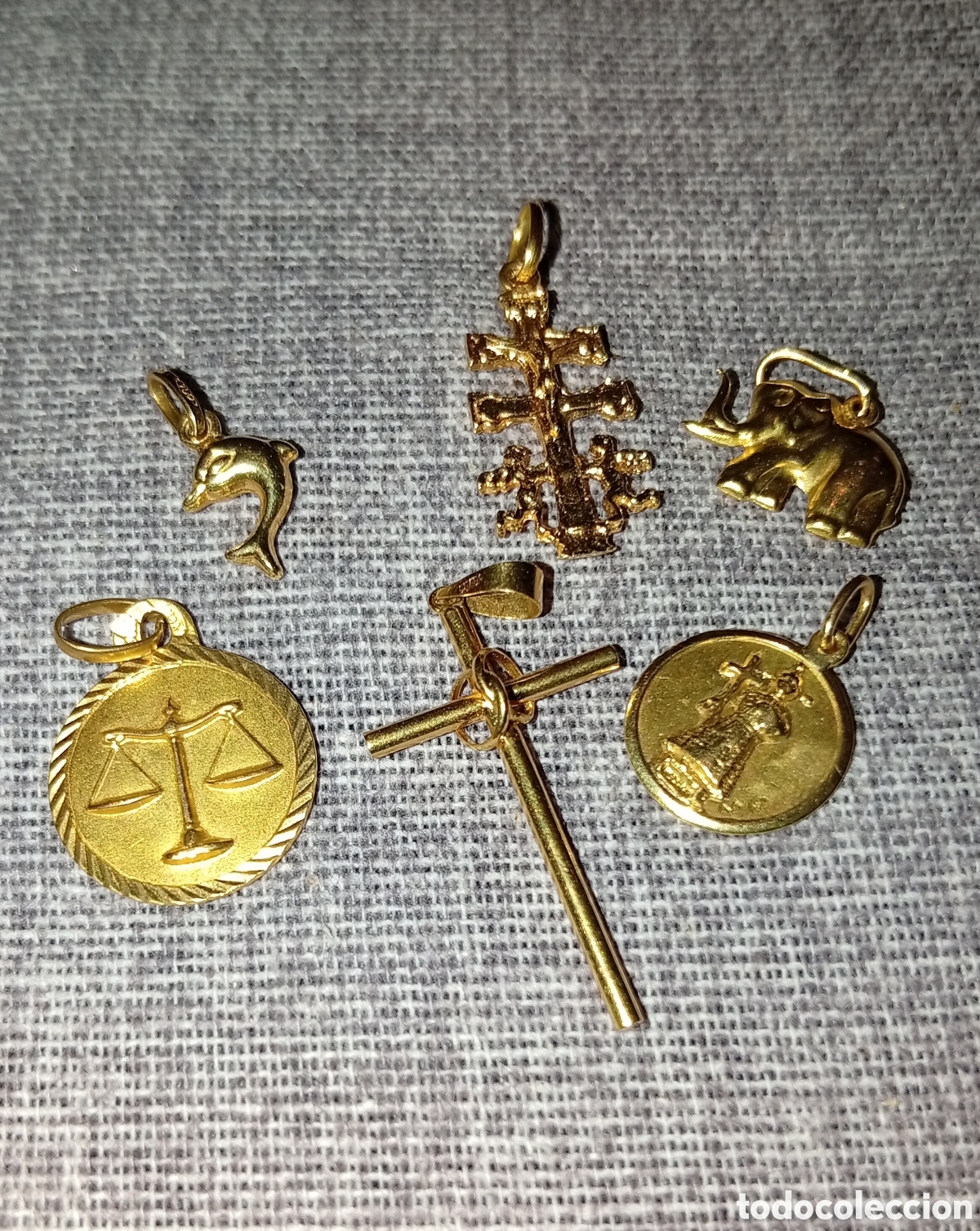 Joyeria: Lote de colgantes de oro 18k