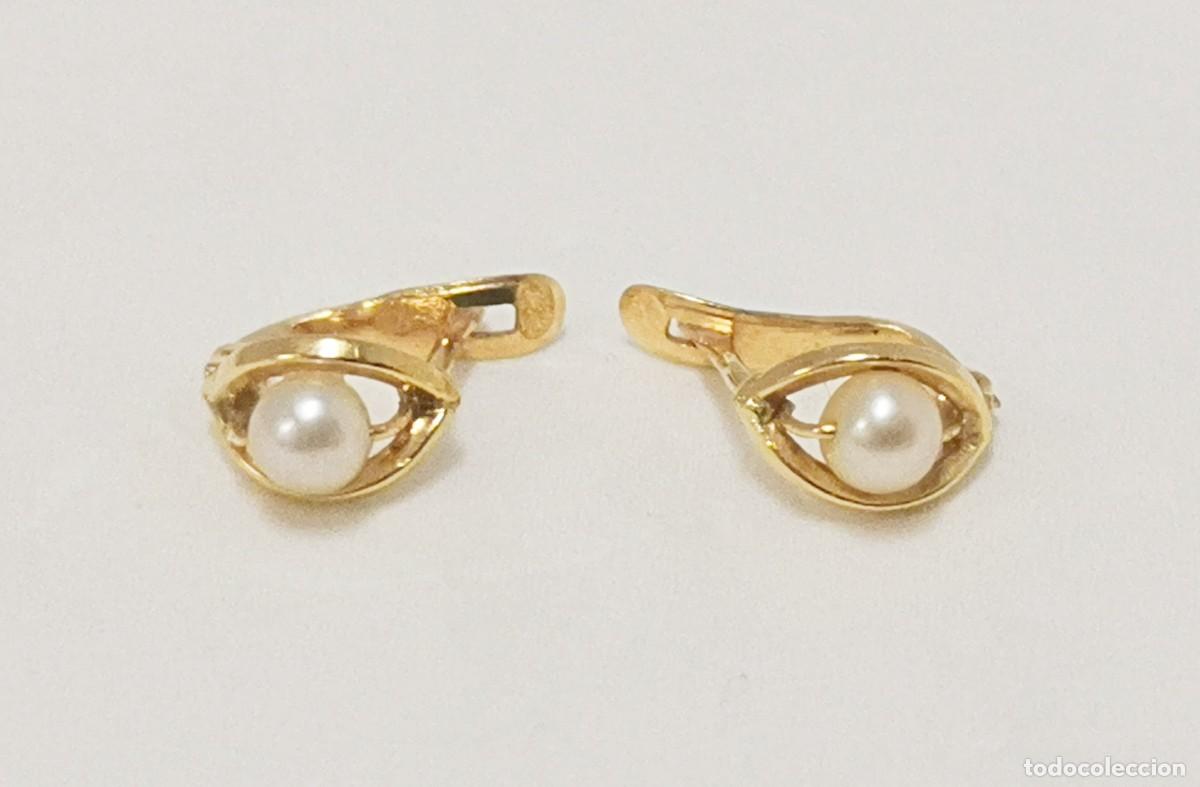 Joyeria: Pendientes infantiles en oro amarillo de 18k con perlas cultivadas - 0.81 g