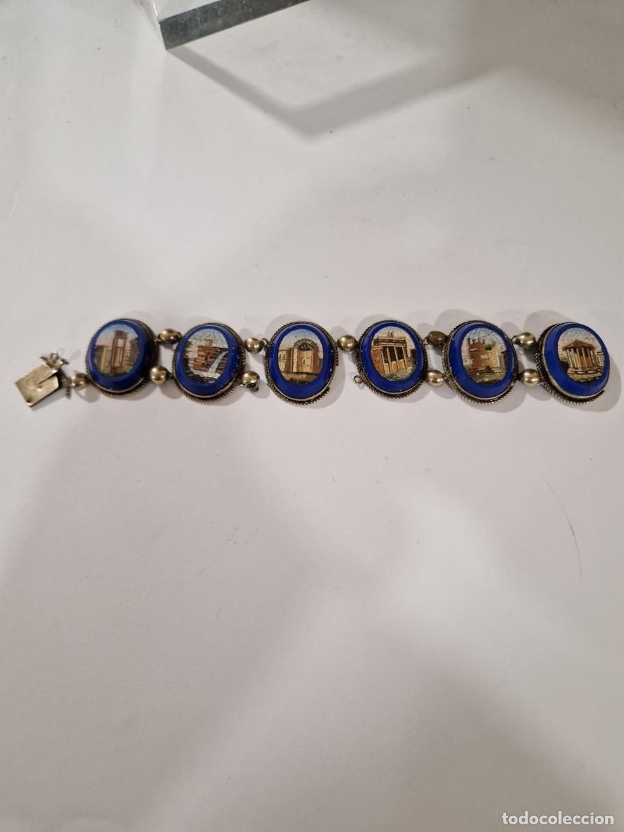 Joyeria: Pulsera de micromosaico, siglo XIX, plata dorada.