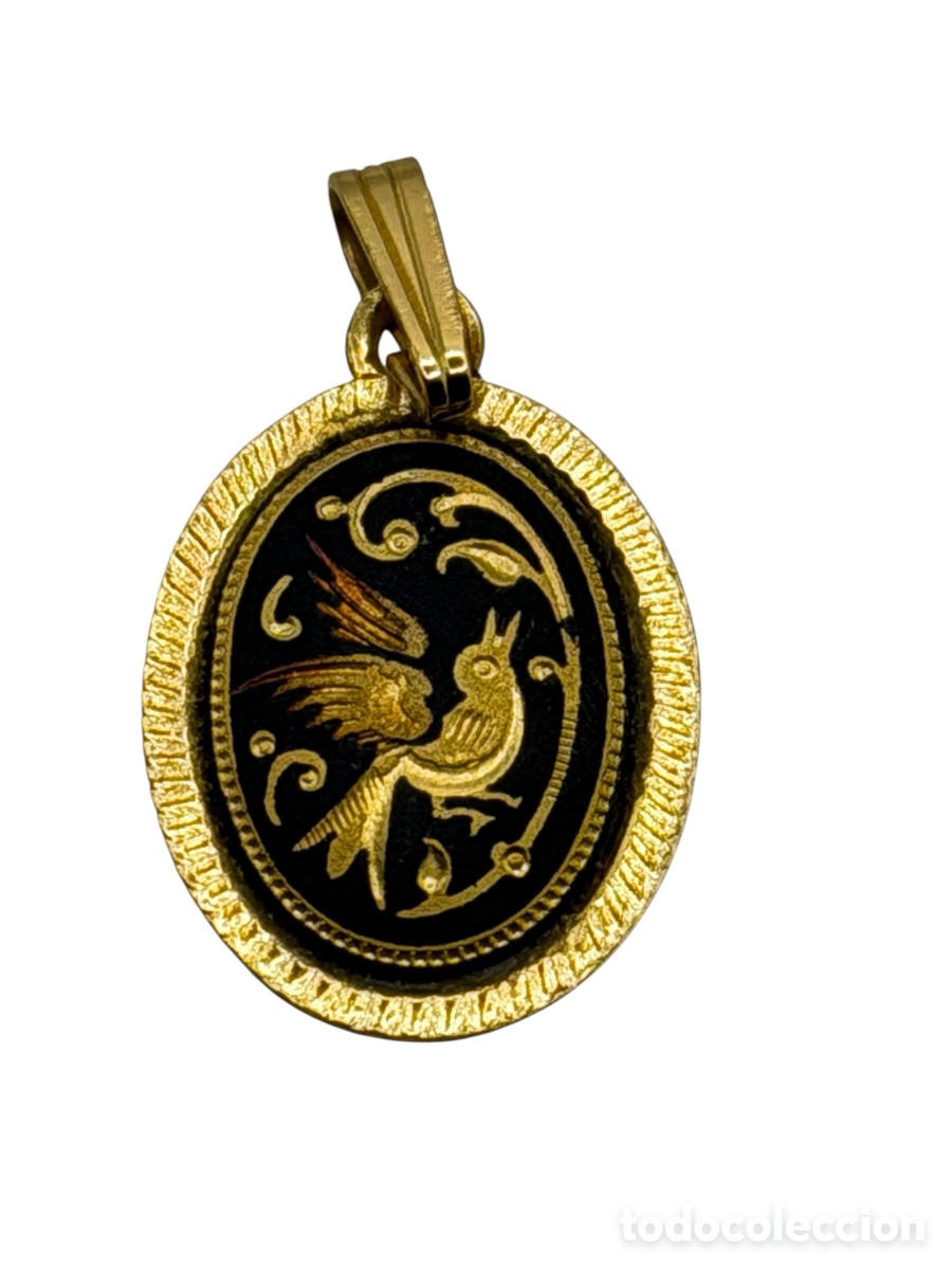 Joyeria: Colgante Damasquinado Artesanal en Oro