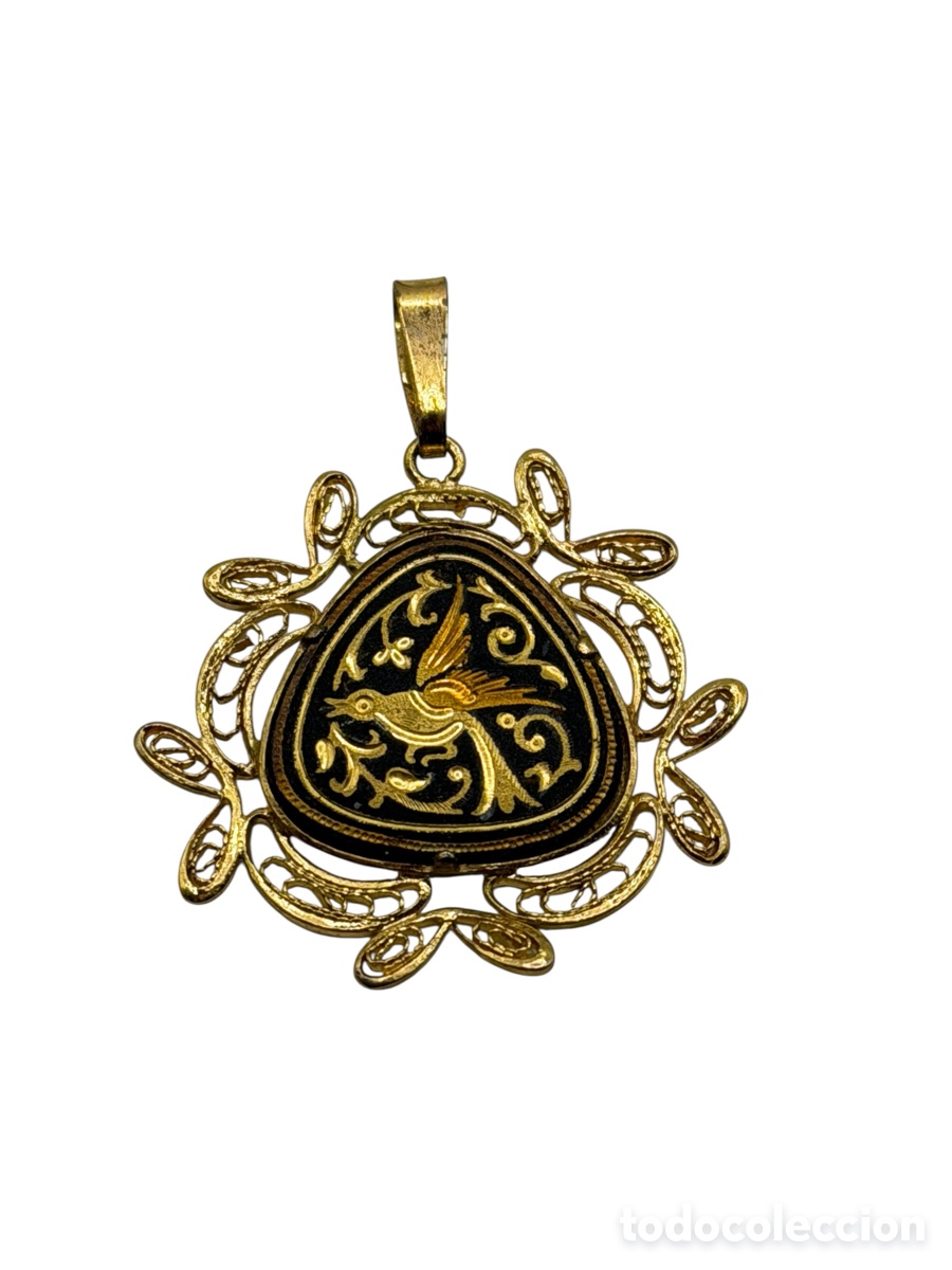 Joyeria: Colgante Damasquinado Artesanal en Oro