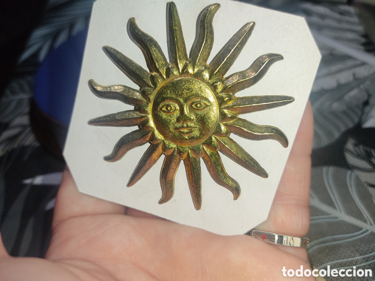Joyeria: Broche hermoso Sol modernista o Art Deco