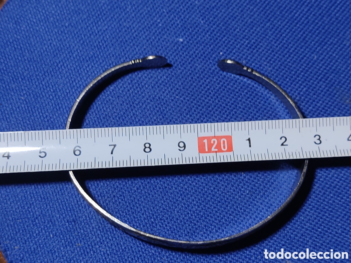 Joyeria: Pulsera repujada con elefantes.Vintage. - Foto 7