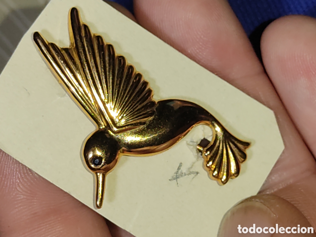 Joyeria: Broche p&aacute;jaro & Colibr&iacute; dorado con ba&ntilde;o de oro, contraste F.A.Vintage.
